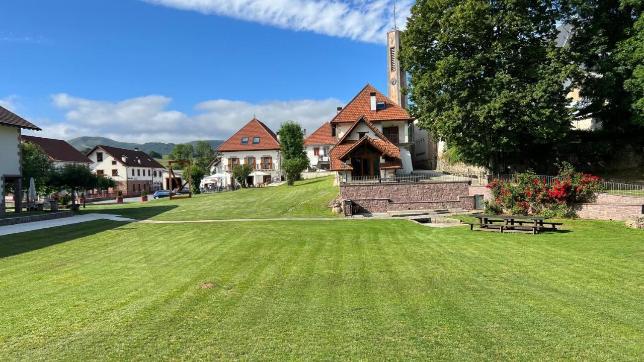 Casa Rural Roncesvalles Espinal-Auzperri Esterno foto